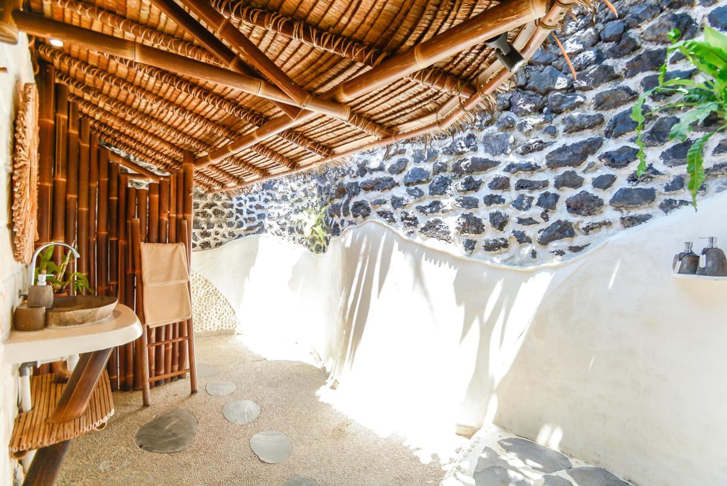 Le Bamboo Bali Villa Uluwatu Oda fotoğraf