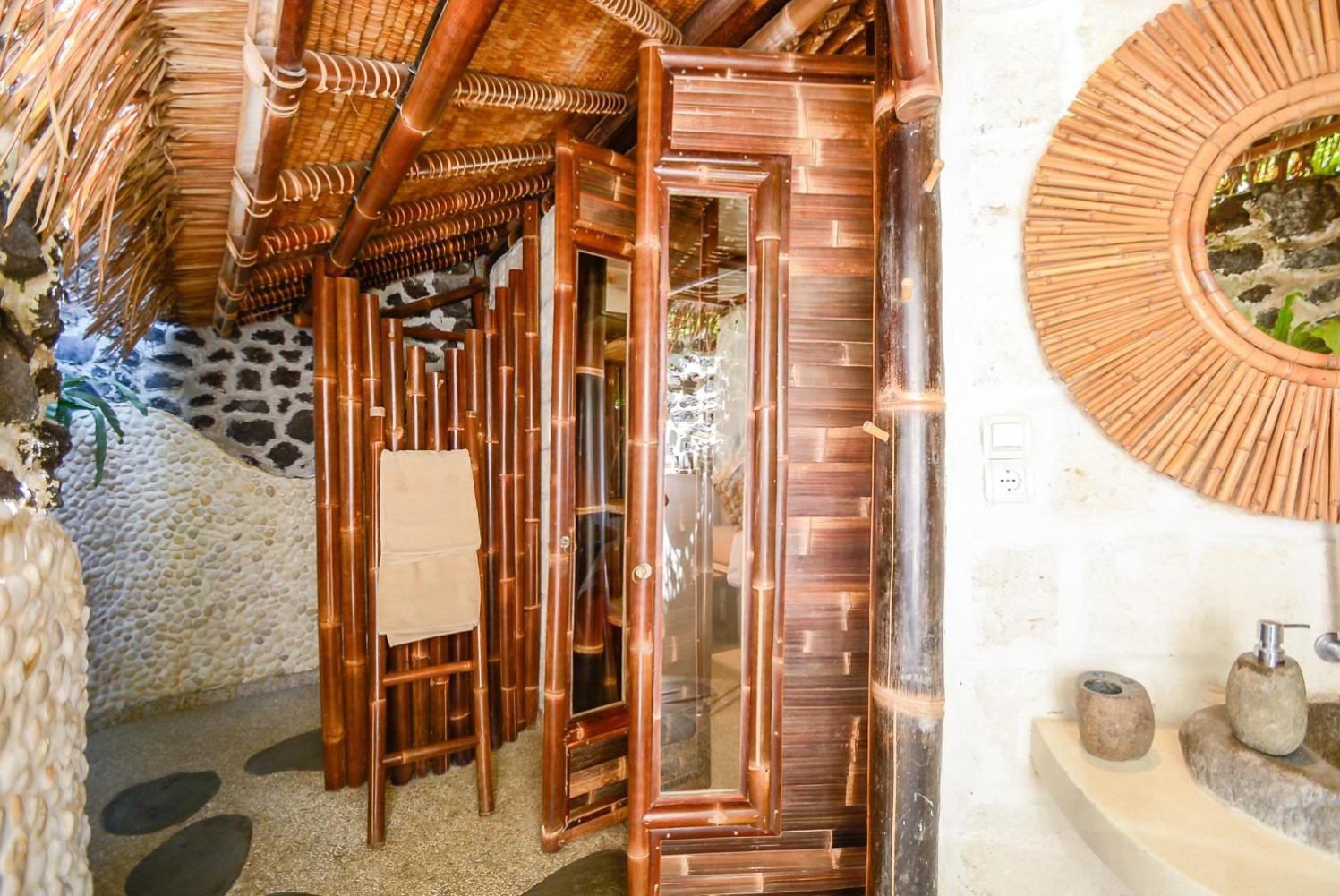 Le Bamboo Bali Villa Uluwatu Oda fotoğraf
